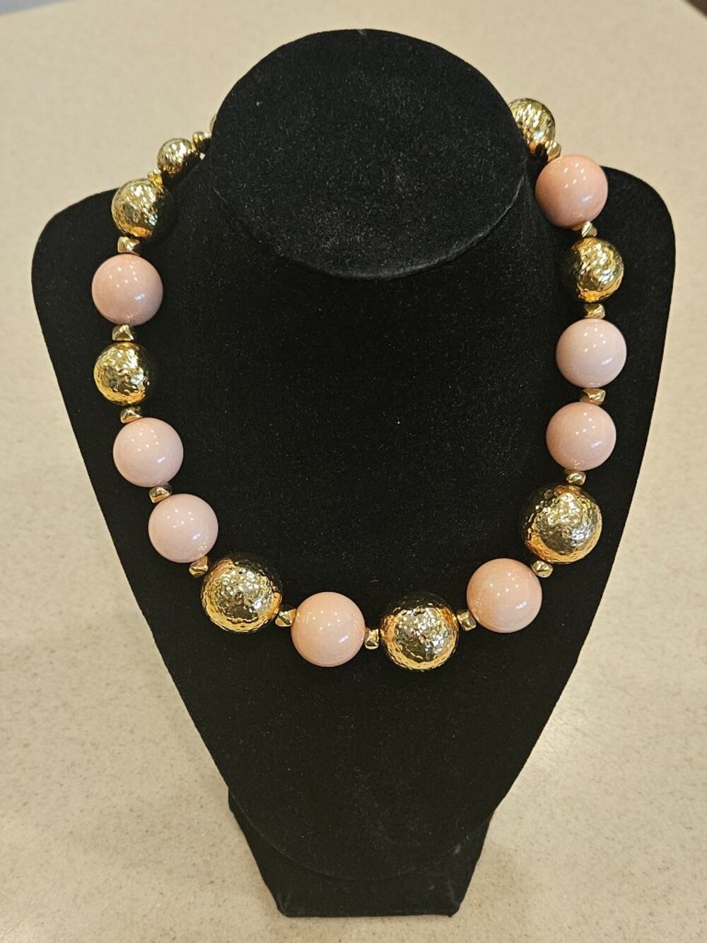 VINTAGE DESIGNER JOSE MARIA BARRERA Crystal GOLD CORAL STATEMENT NECKLACE STRAND